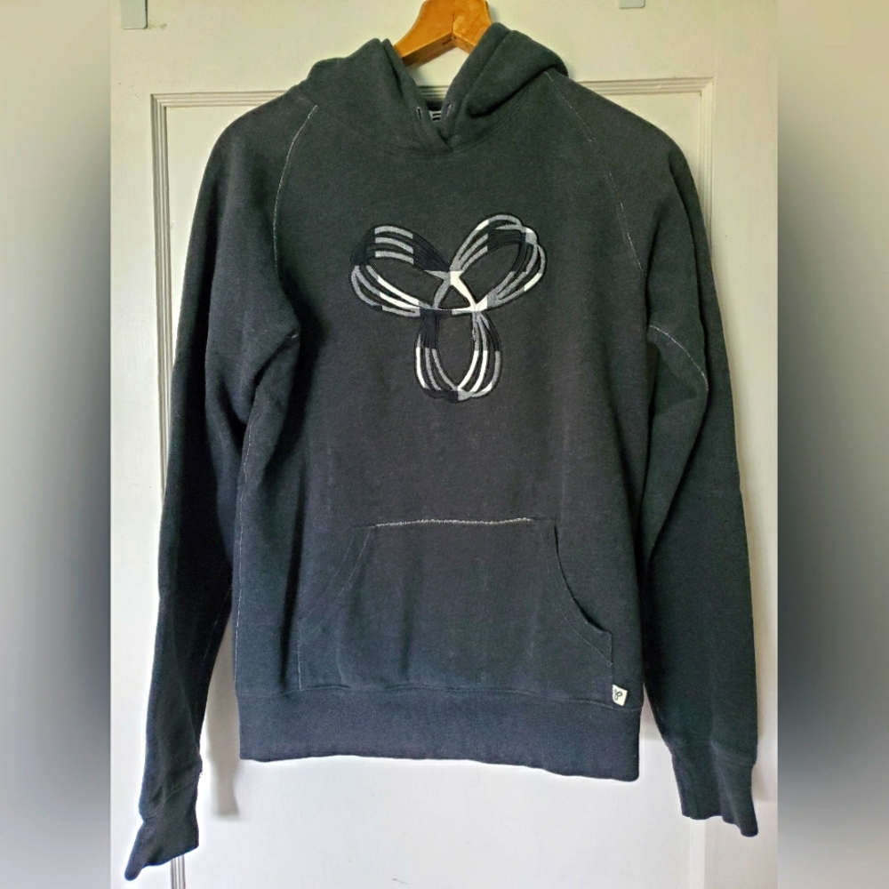 TNA Hoodie 🖤
